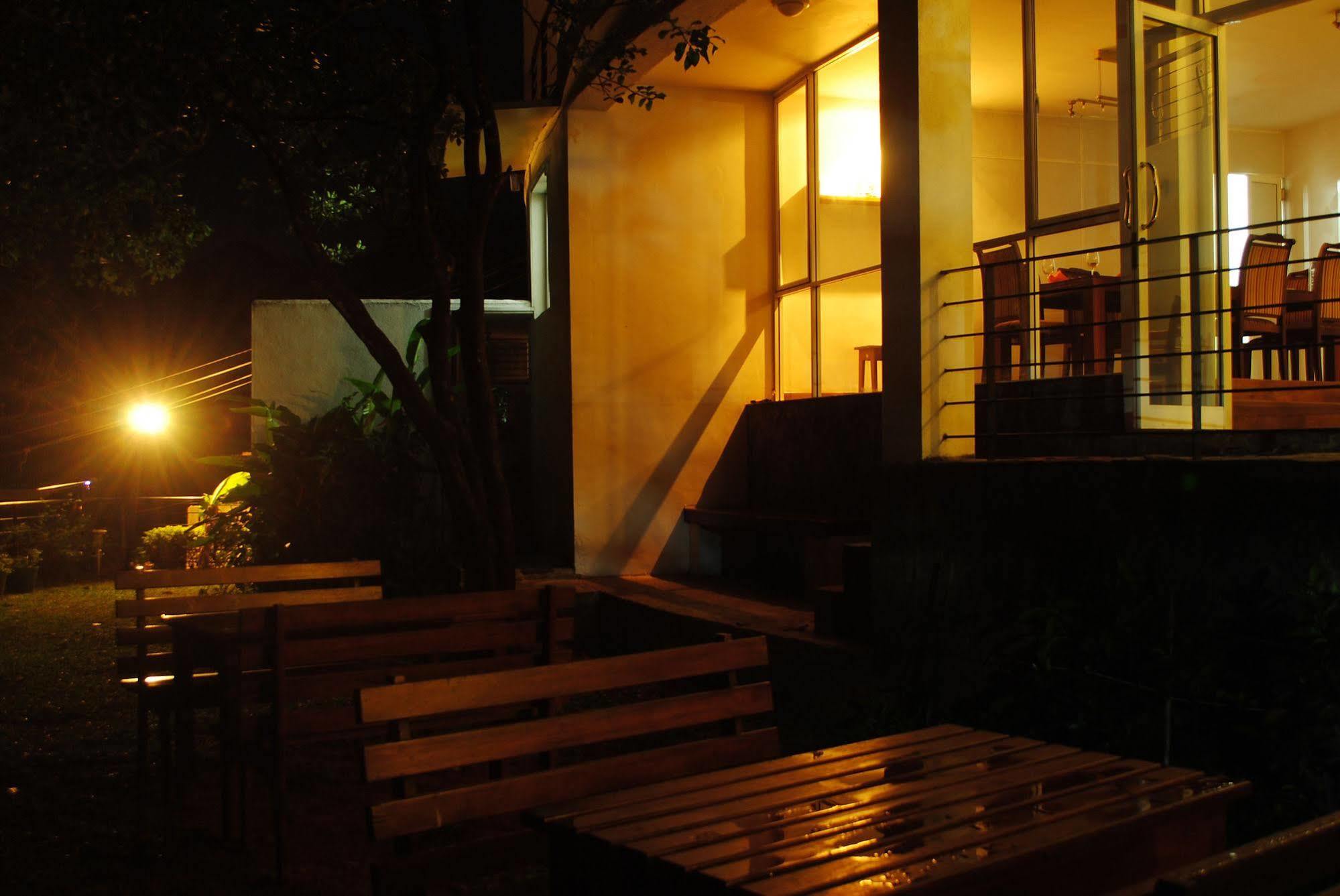 Hotel See Kandy Extérieur photo