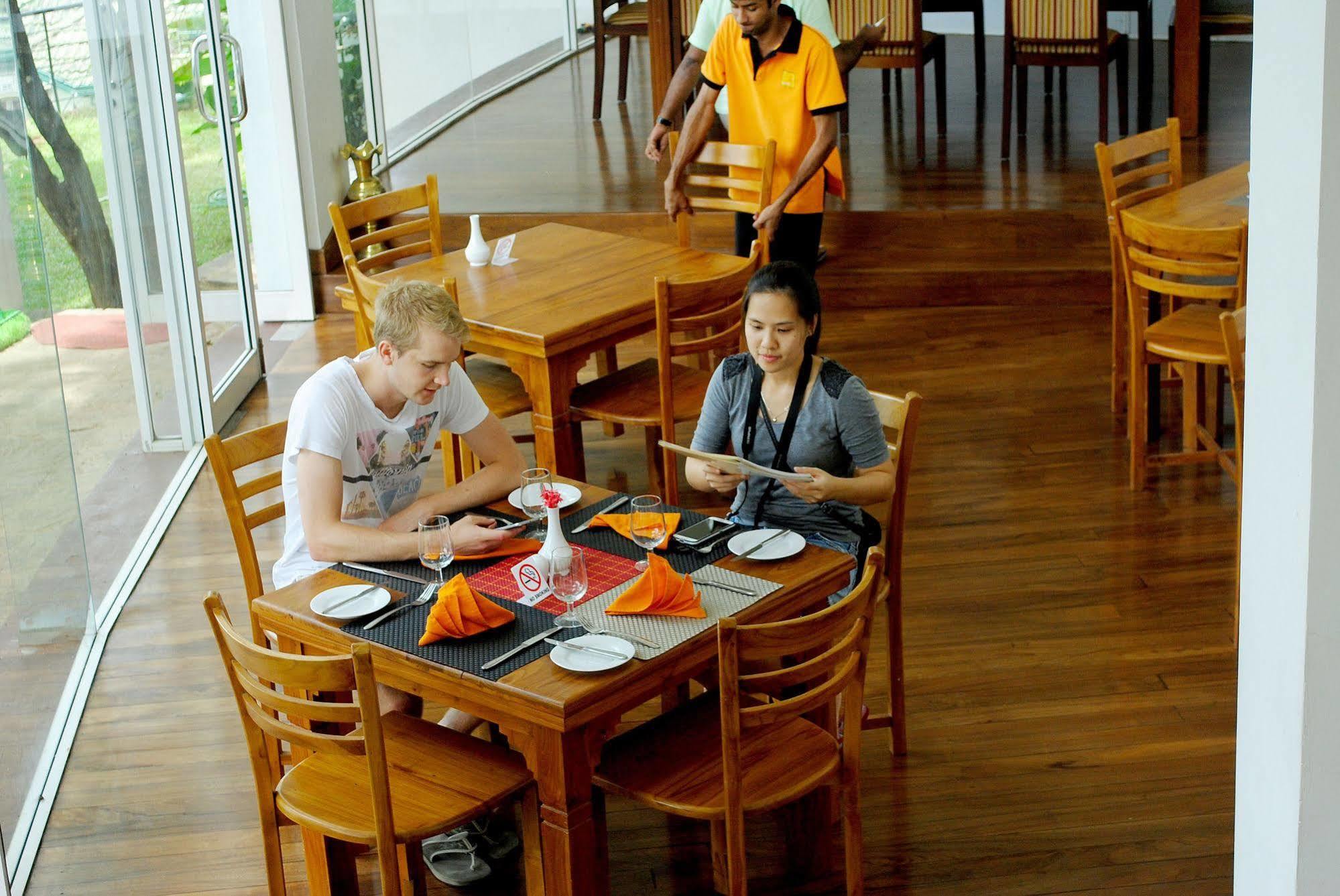 Hotel See Kandy Extérieur photo